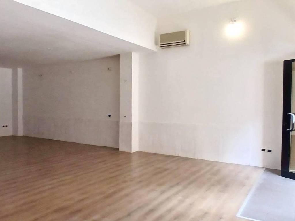 Loft / open space a Cagliari - Foto 5