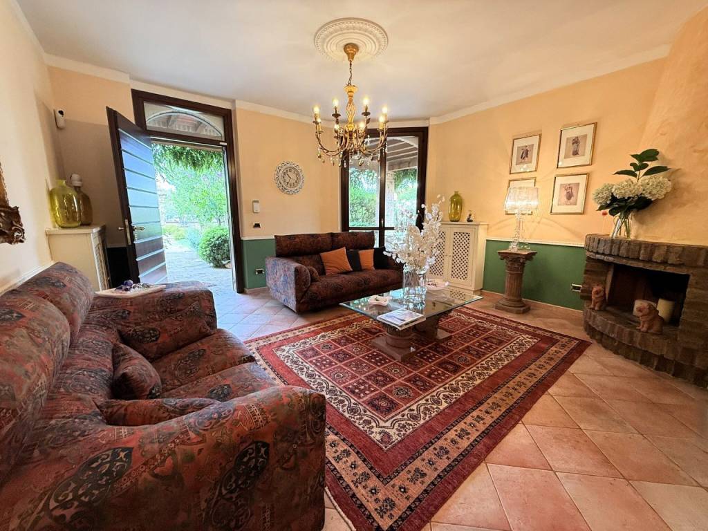 Villa a Rivergaro in via carlo alberto dalla chiesa - Foto 5