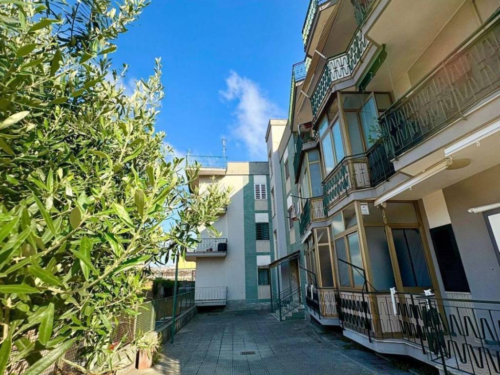 Appartamento a Torre del greco in Via Sant'Antonio - Foto 5