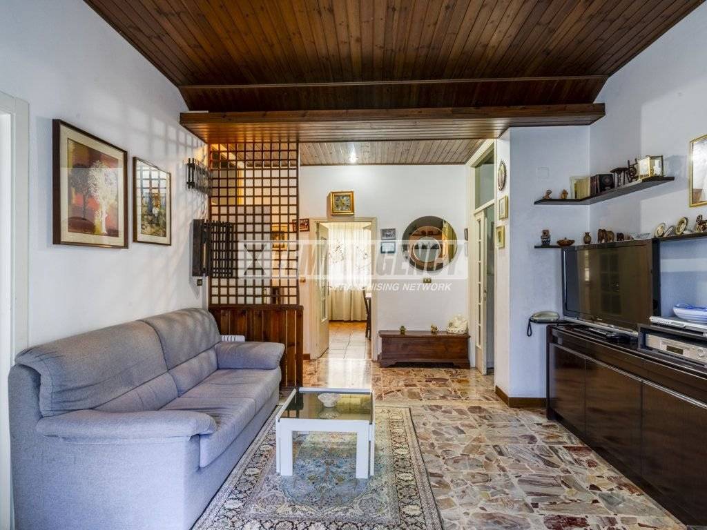 Appartamento a Monte san giusto in Via Antonio Gramsci, 52 - Foto 2