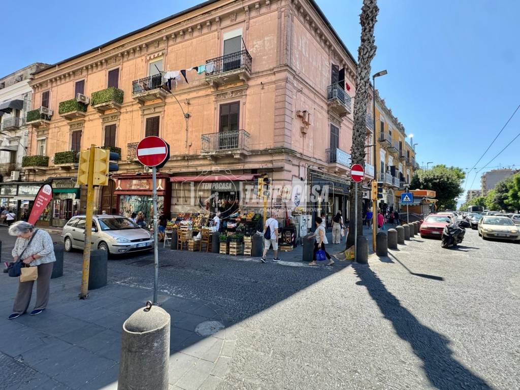 Immobile a Napoli in Via Vincenzo di Maro - Foto 2