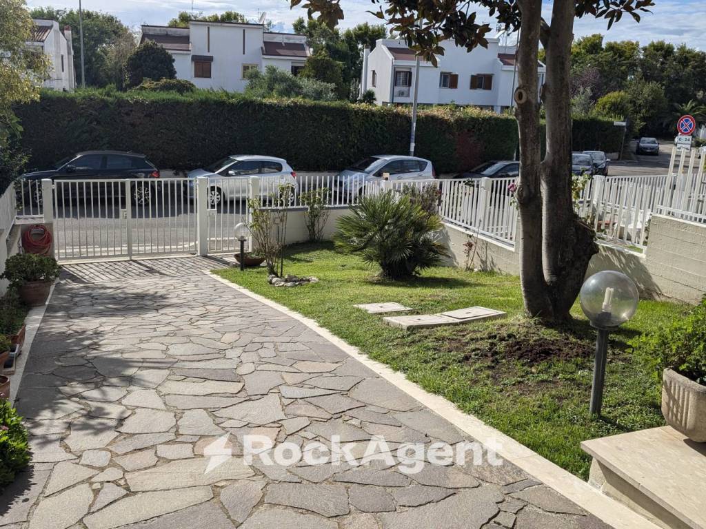 Villetta a schiera a Latina in Via Arcangelo Corelli, 112 - Foto 2