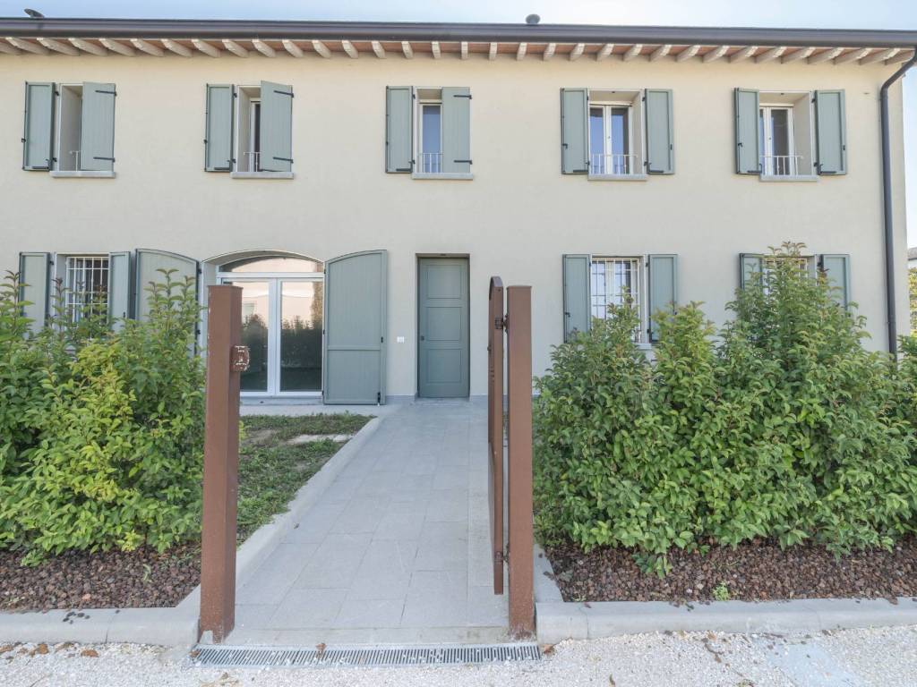 Villetta a schiera a Carpi in Via Chiesa di Cortile - Foto 3