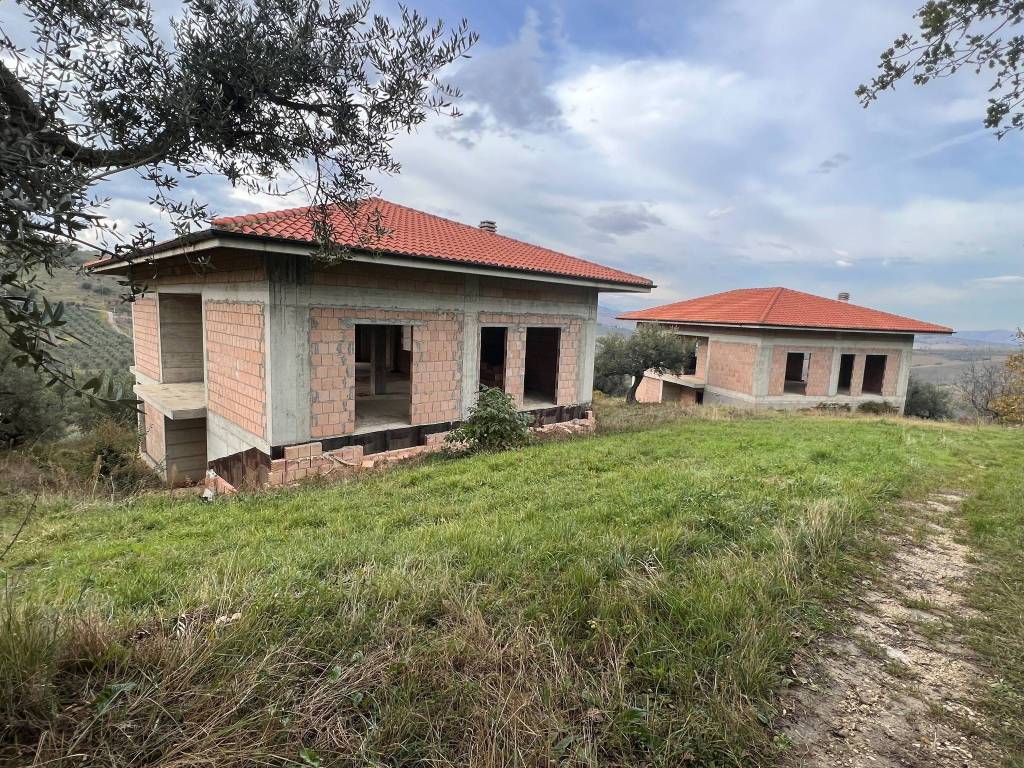 Villa a Penne in Contrada Santa Vittoria - Foto 2