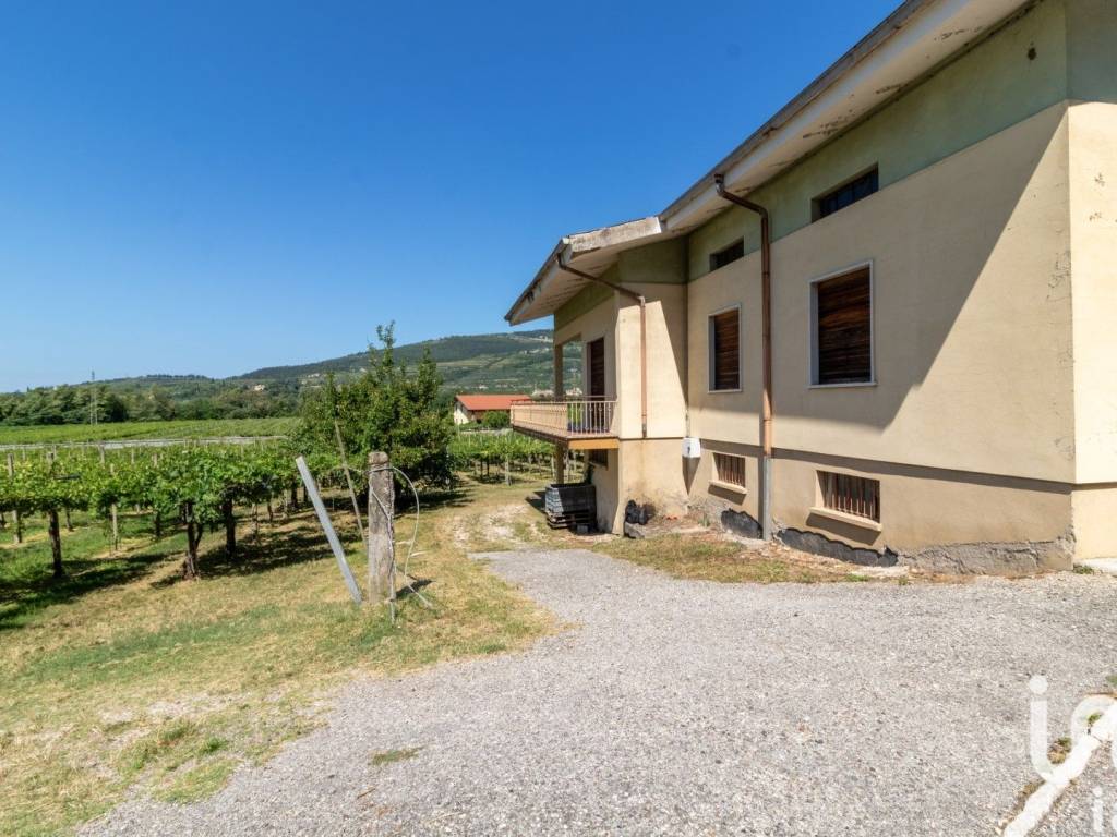 Villa a Fumane in Via Casterna - Foto 5
