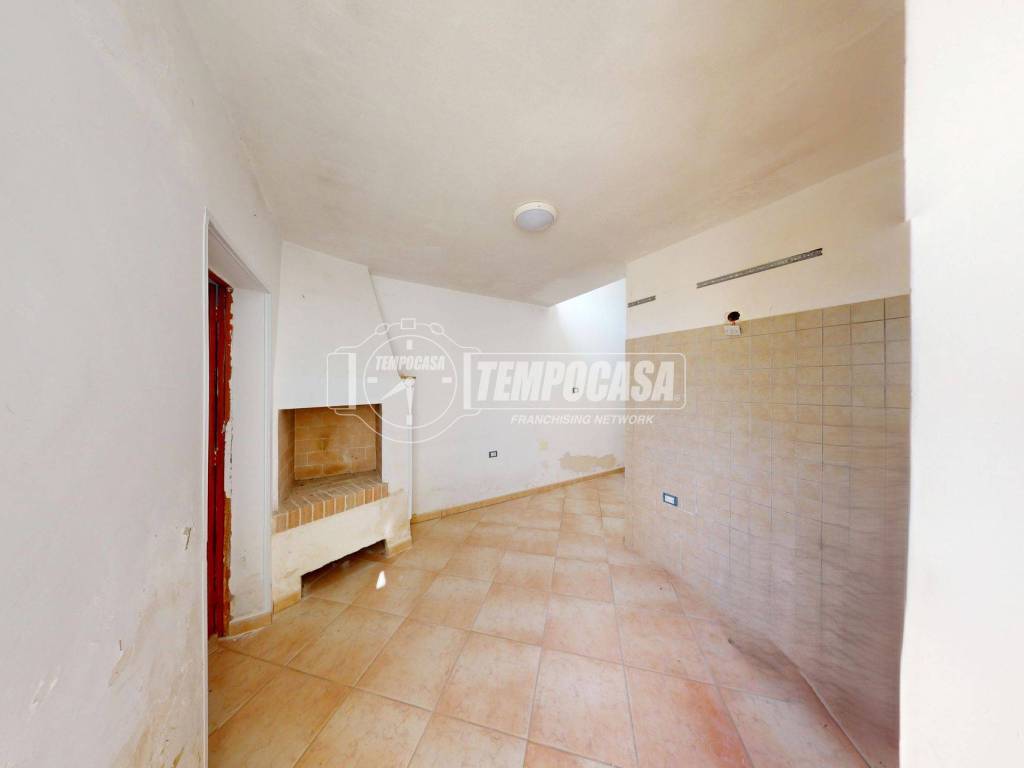 Casa indipendente a Corigliano d'otranto in Via A. de Gasperi 47 - Foto 3