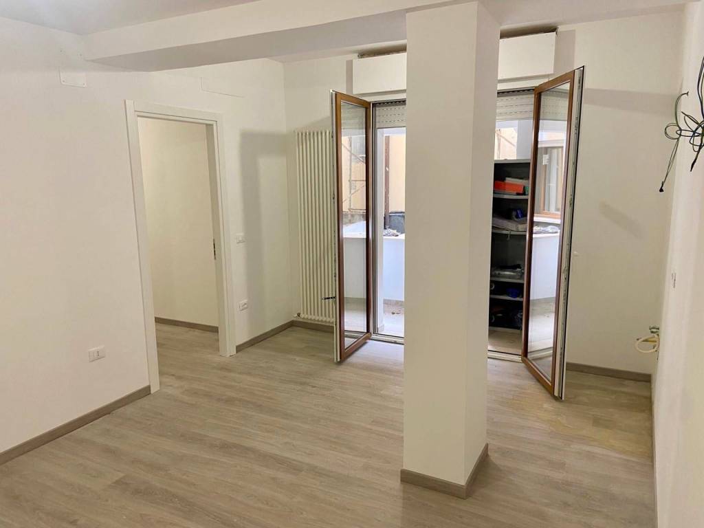 Appartamento a San benedetto del tronto in Via Crispi - Foto 3