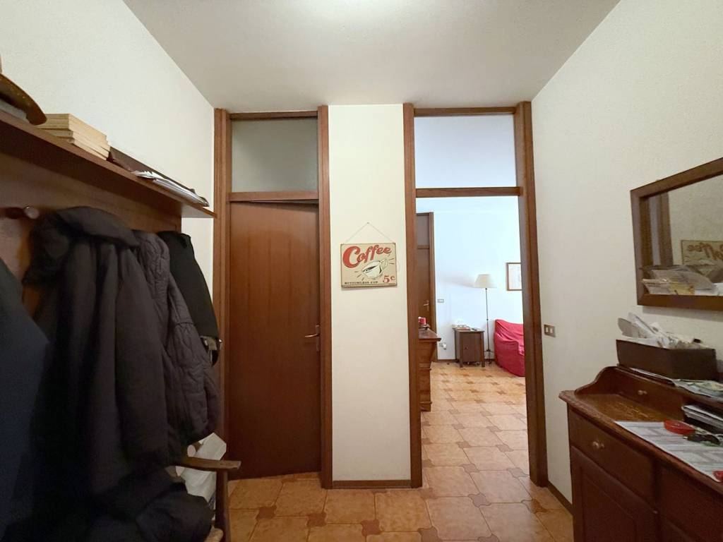 Appartamento a Verona in Via Elena da Persico - Foto 5