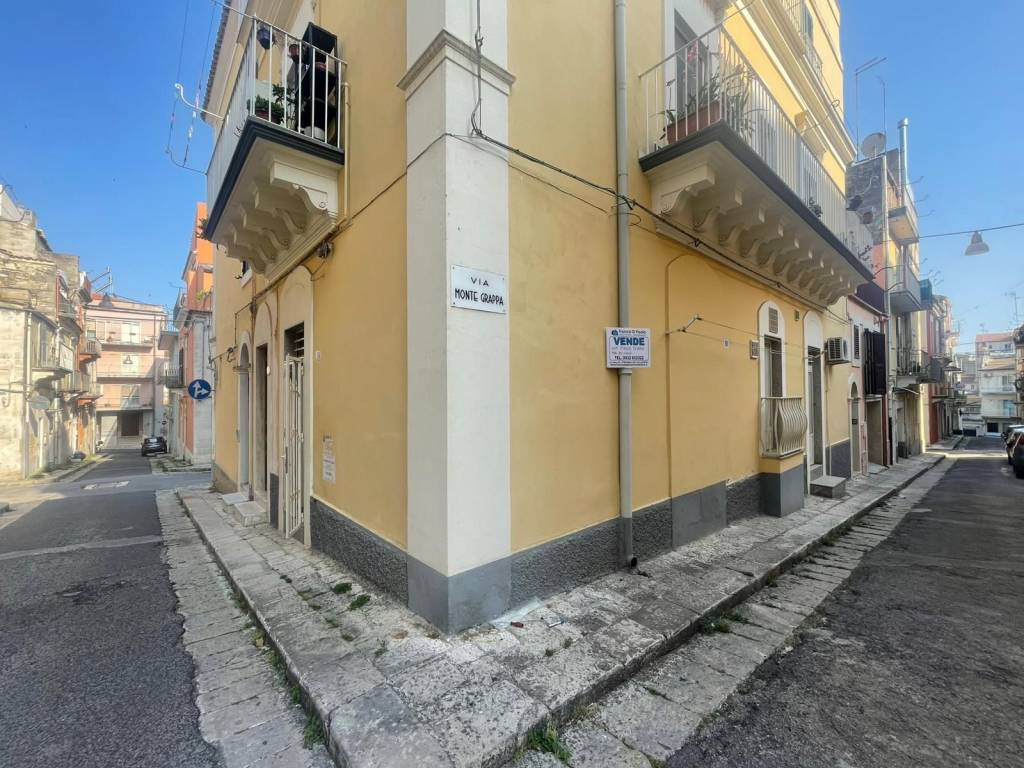 Appartamento a Ragusa in Via Francesco Crispi, 14 - Foto 2