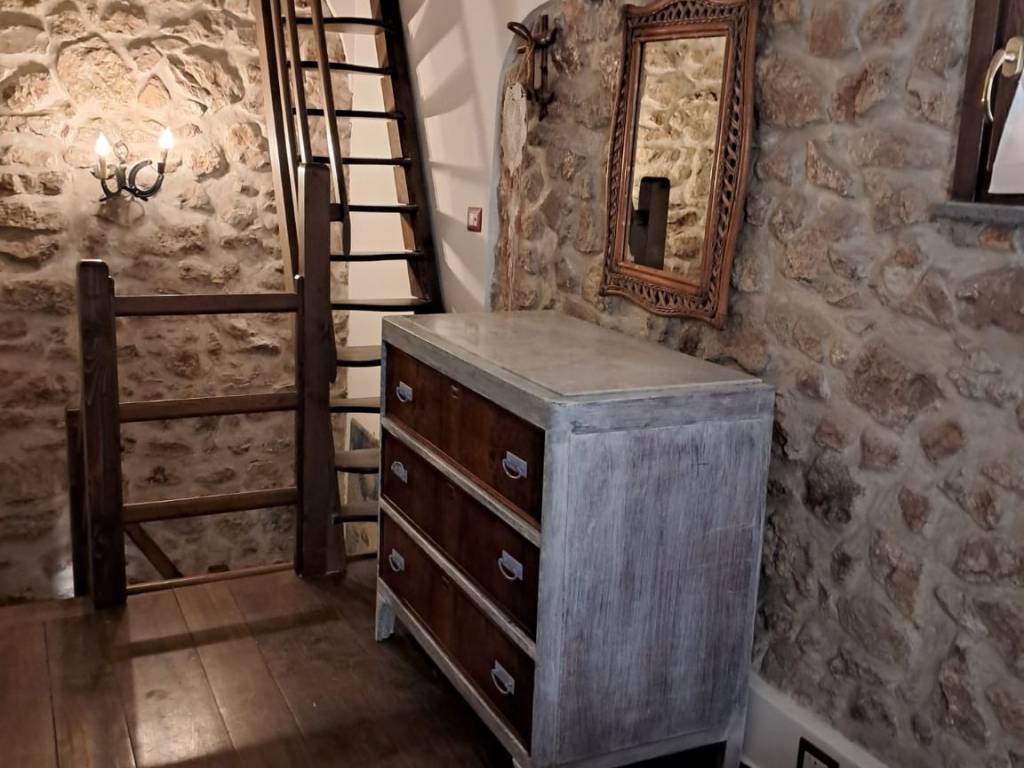Casa indipendente a Gaeta in Via dell'Indipendenza Vico 9, 19 - Foto 5