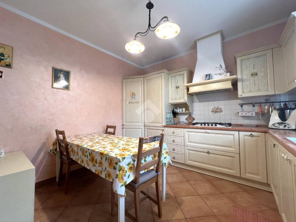 Appartamento a Caino in via Villa Mattina - Foto 5