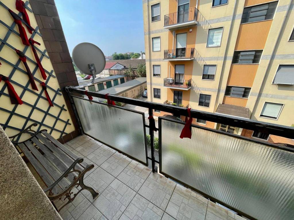Appartamento a Alessandria in Via brigate ravenna - Foto 3