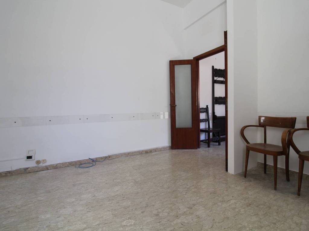 Appartamento a Ancona in Via Tiziano - Foto 5