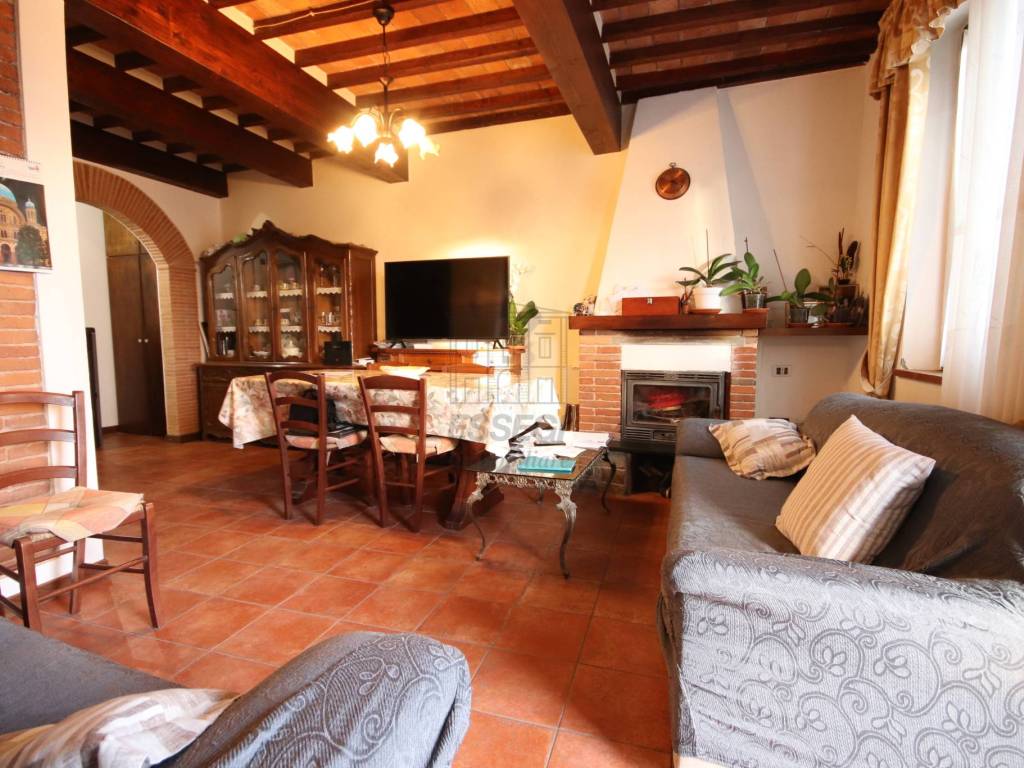 Appartamento a Lucca in Via per Camaiore, 18 - Foto 3