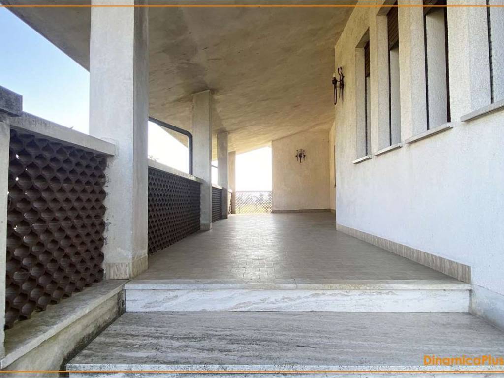 Villa a Godega di sant'urbano in Via Ugo costella - Foto 5