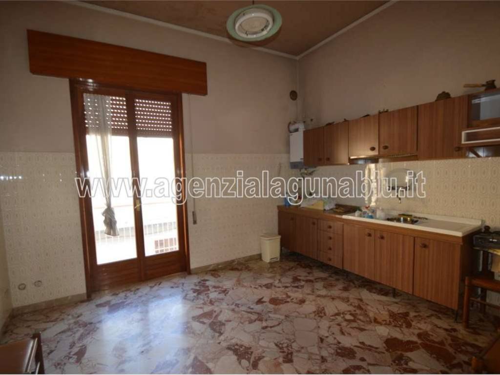 Palazzo / stabile a Mazara del vallo in Via E. Sansone - Foto 3