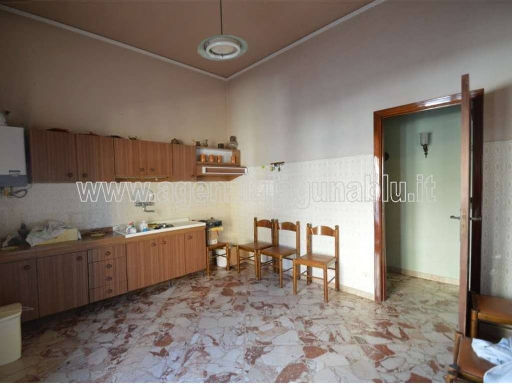 Palazzo / stabile a Mazara del vallo in Via E. Sansone - Foto 4