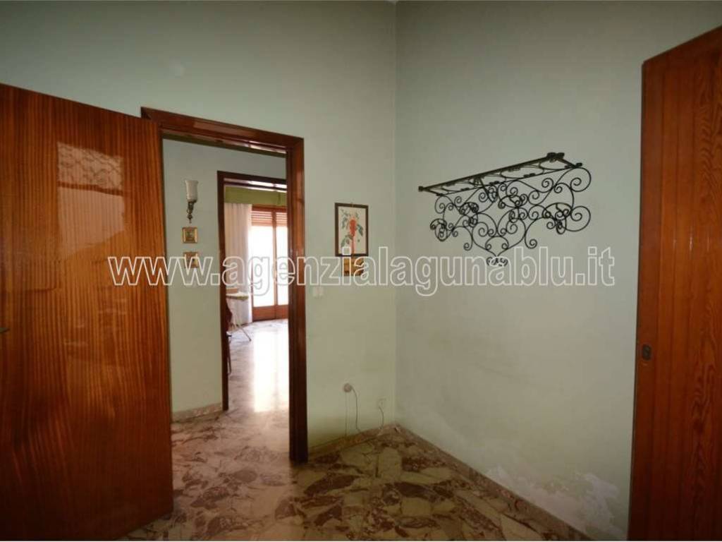 Palazzo / stabile a Mazara del vallo in Via E. Sansone - Foto 5