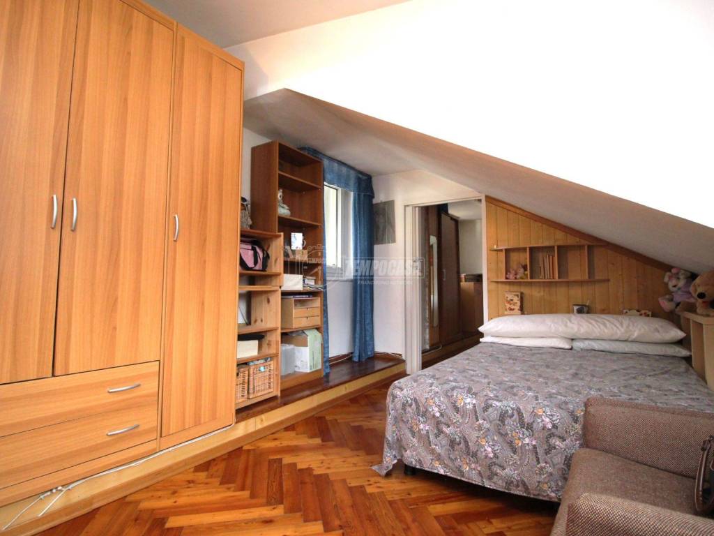 Appartamento a Aosta in Corso-Avenue btg. Aosta 13 - Foto 4