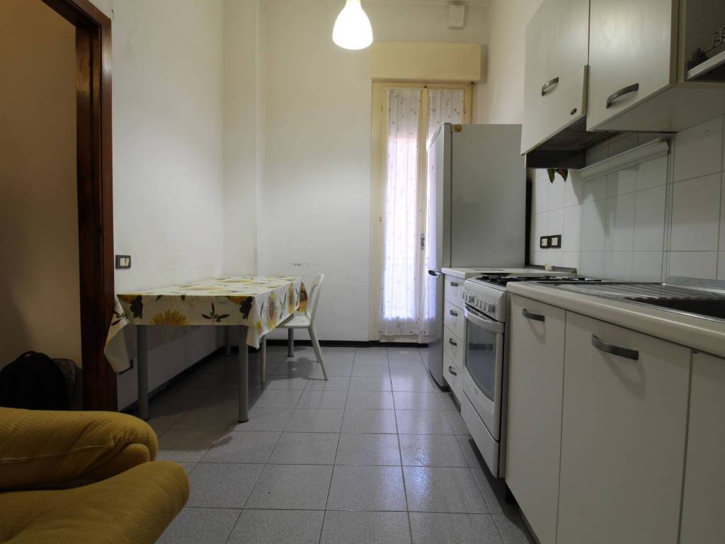 Appartamento a Ancona in Via Tiziano - Foto 2