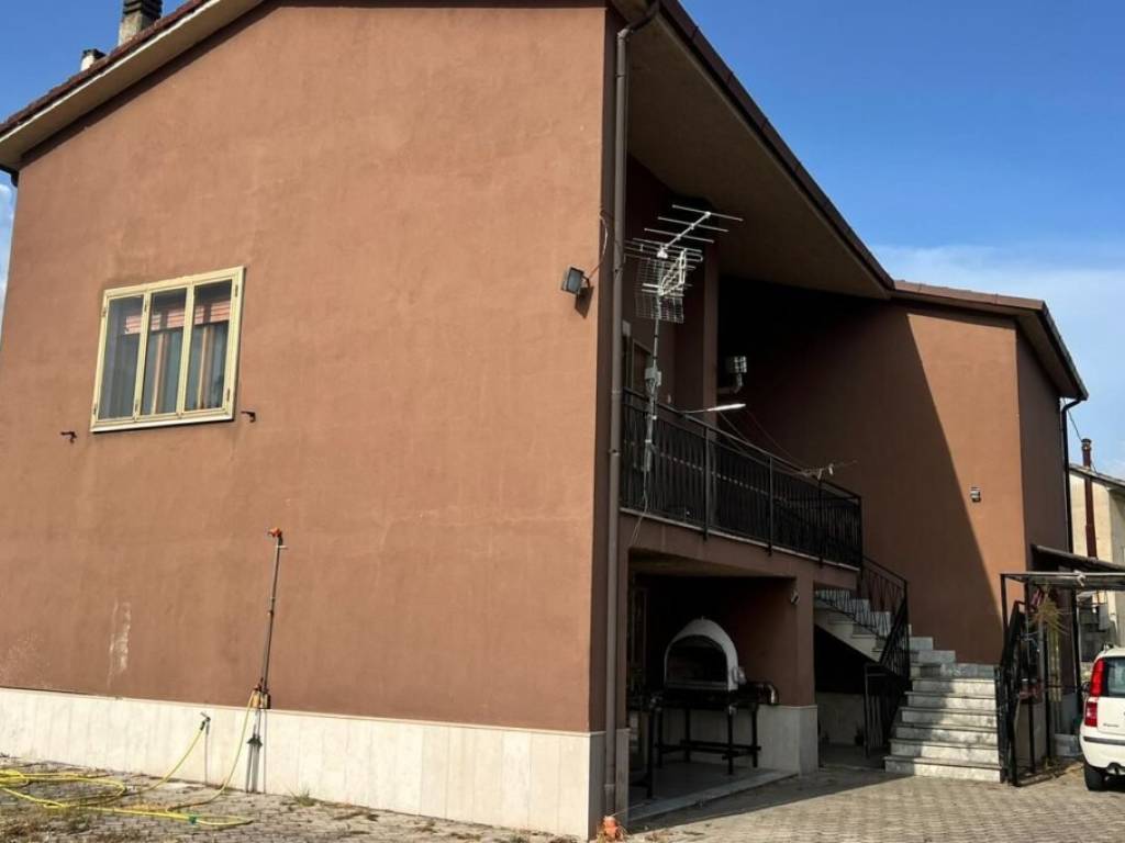 Villa a Pietrelcina in Contrada Fontanelle - Foto 3