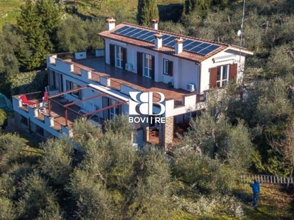 Villa a Collevecchio in Via Colli - Foto 2