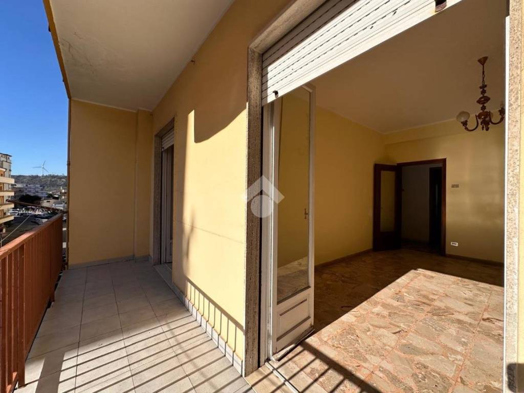 Appartamento a Crotone in Via Tommaso Campanella, 16 - Foto 5