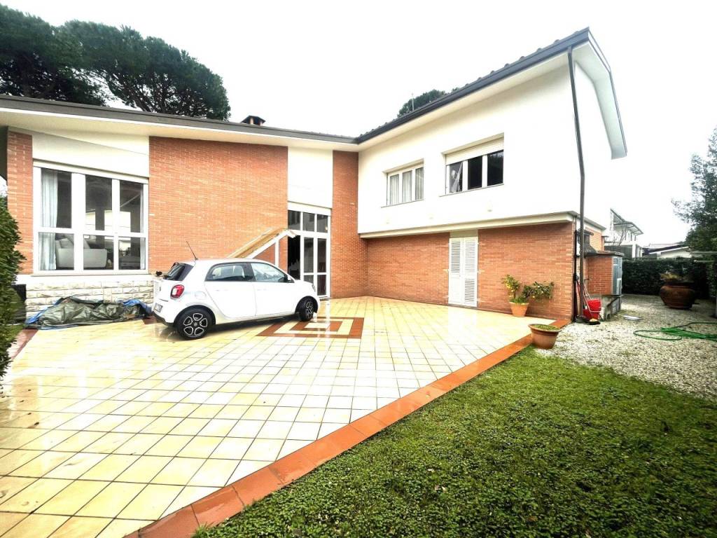 Villa a Pietrasanta in via leonardo da vinci, 60 - Foto 4