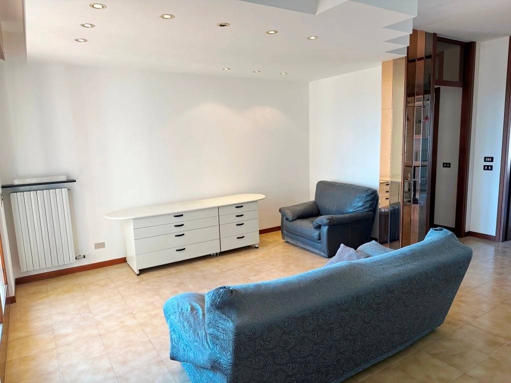 Appartamento a Verona in Via San Giovanni Lupatoto, 25 - Foto 3