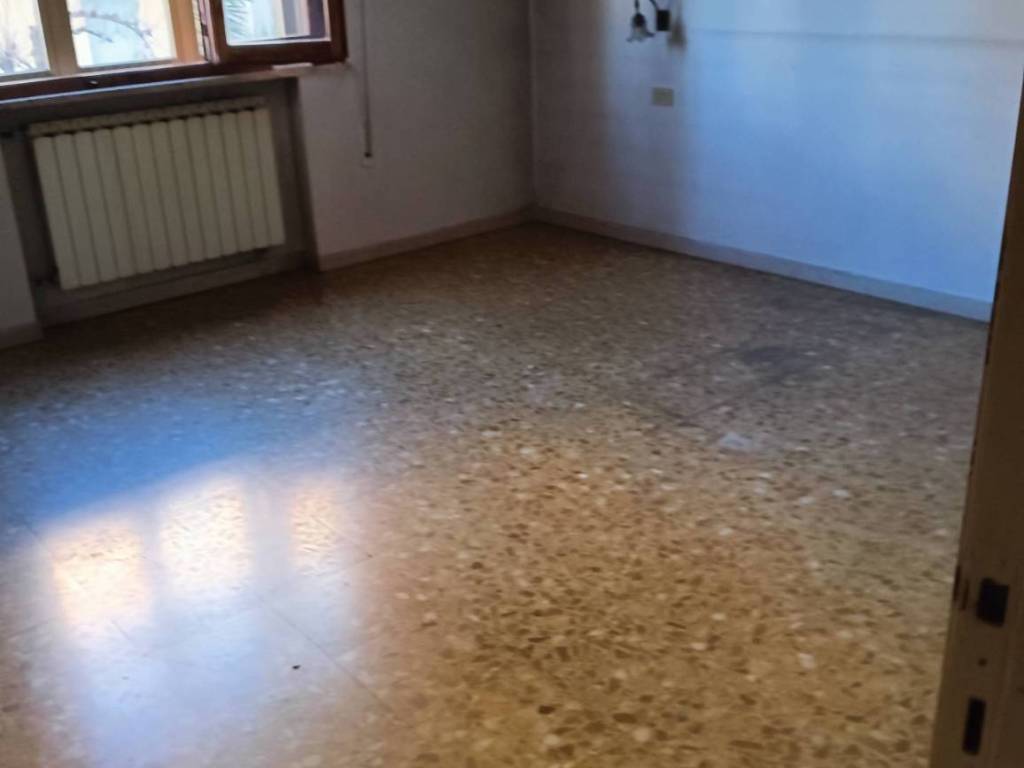 Appartamento a Montespertoli in Viale Matteotti - Foto 2