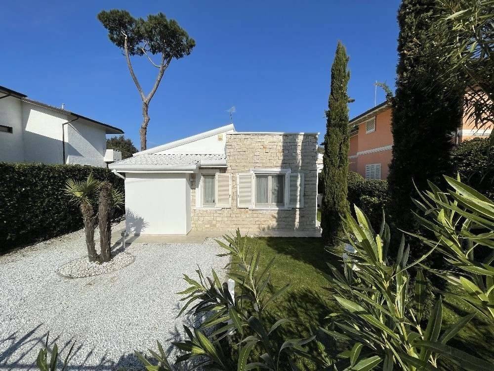 Villa a Pietrasanta in Via San Giovanni Bosco - Foto 3