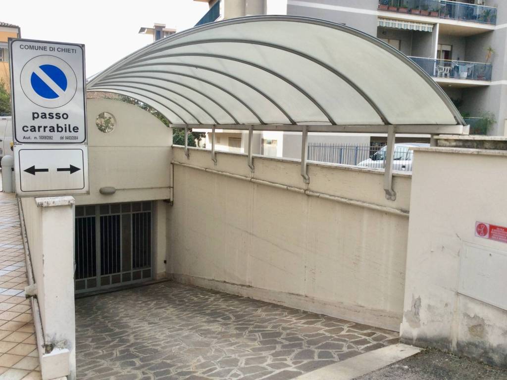 Box / garage a Chieti in Via Avezzano, 48 - Foto 4