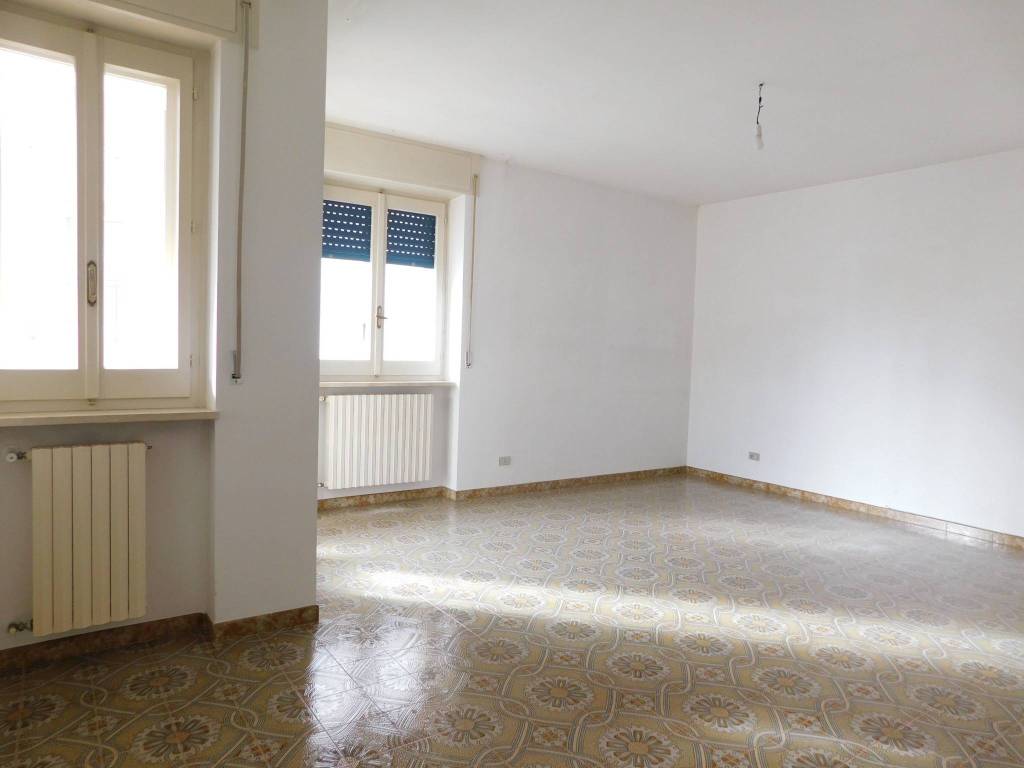 Appartamento a Cisternino in Via Salvo D'Acquisto, 44 - Foto 2