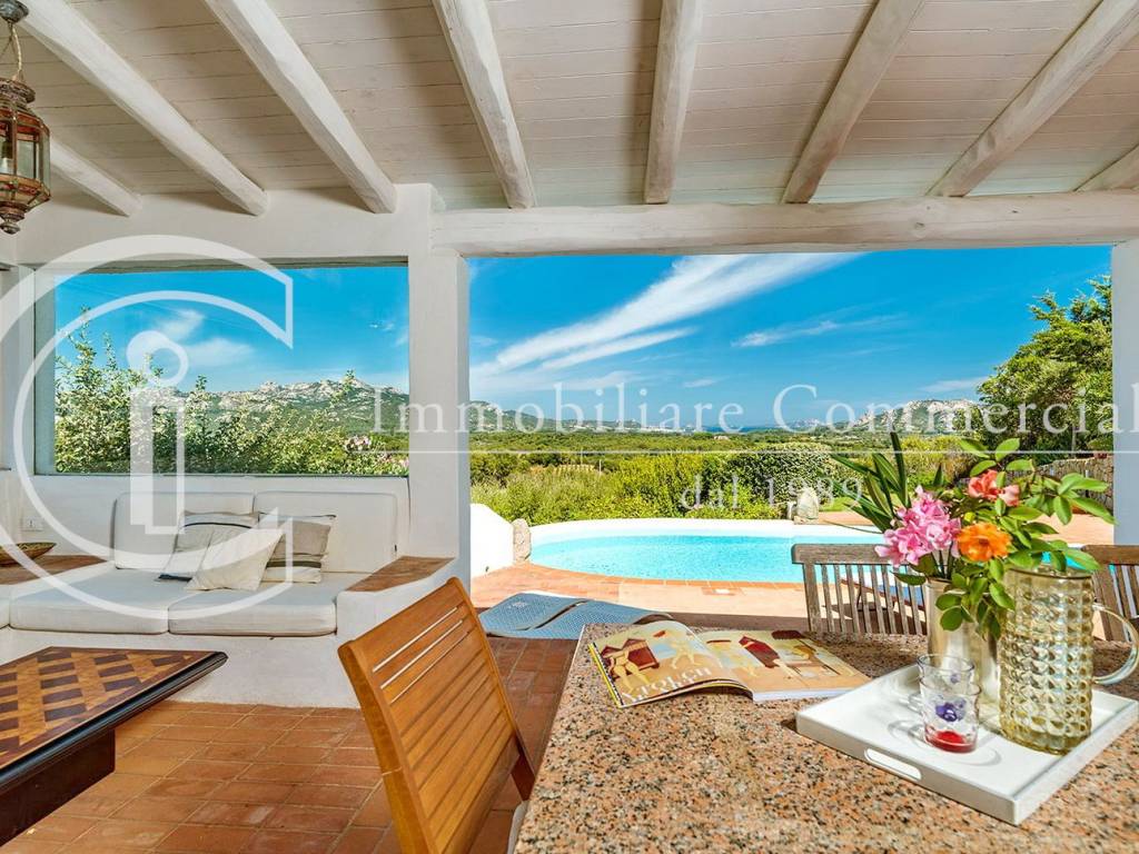 Villa a Arzachena in Strada Provinciale Arzachena-Porto Cervo - Foto 2
