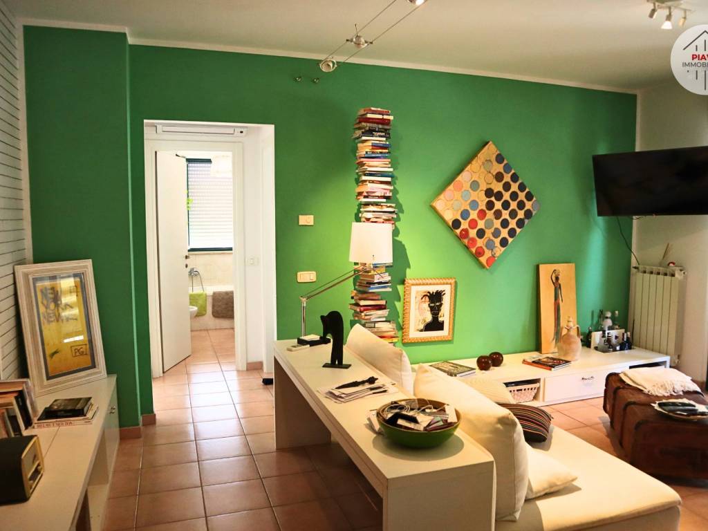 Appartamento a Latina in Via Versilia, 74 - Foto 2