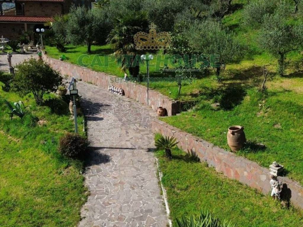 Villa a Altavilla irpina in Strada Statale dei Due Principati Tratto 2 - Foto 2