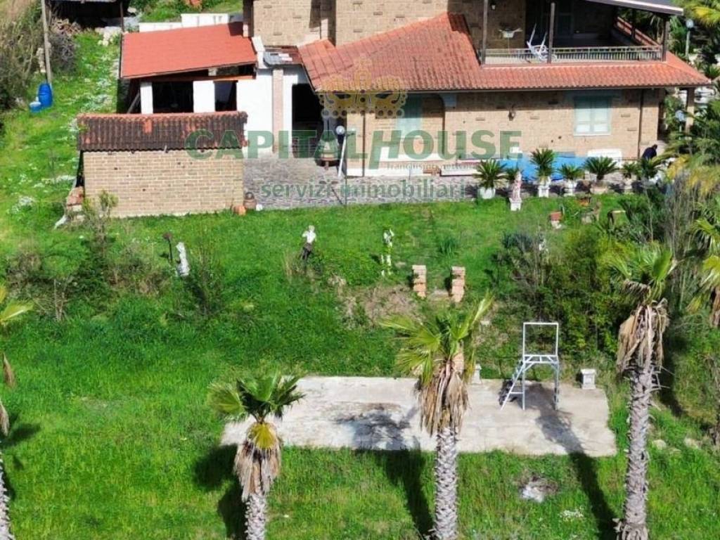 Villa a Altavilla irpina in Strada Statale dei Due Principati Tratto 2 - Foto 4