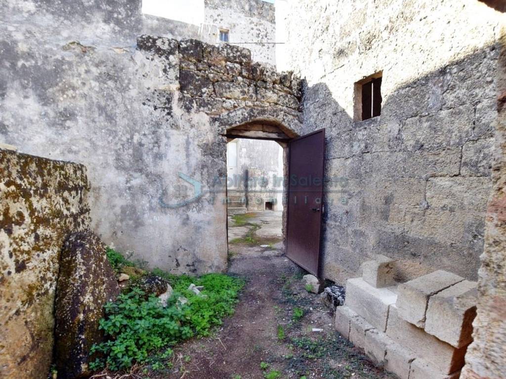 Rustico / casale a Castrignano del capo in Vico Tanaro - Foto 2
