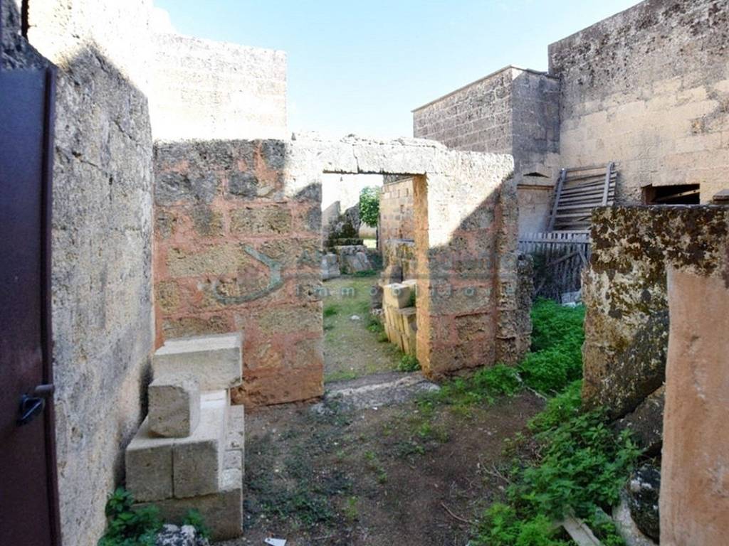 Rustico / casale a Castrignano del capo in Vico Tanaro - Foto 3