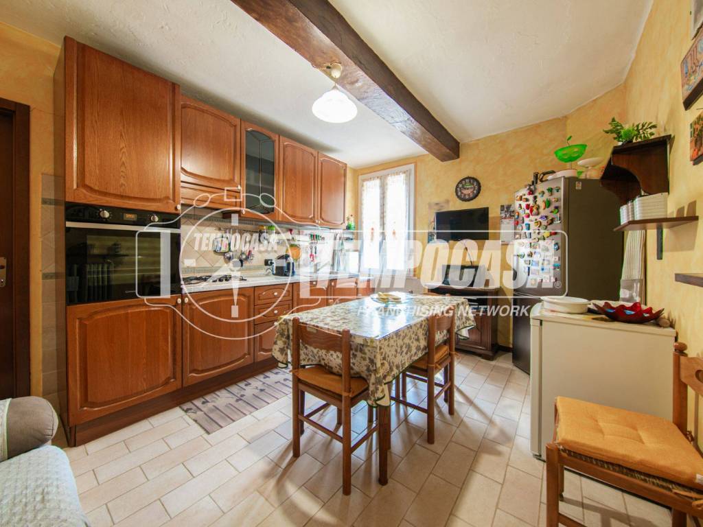 Appartamento a Casalgrande in Piazza Martiri della Libertà - Foto 5