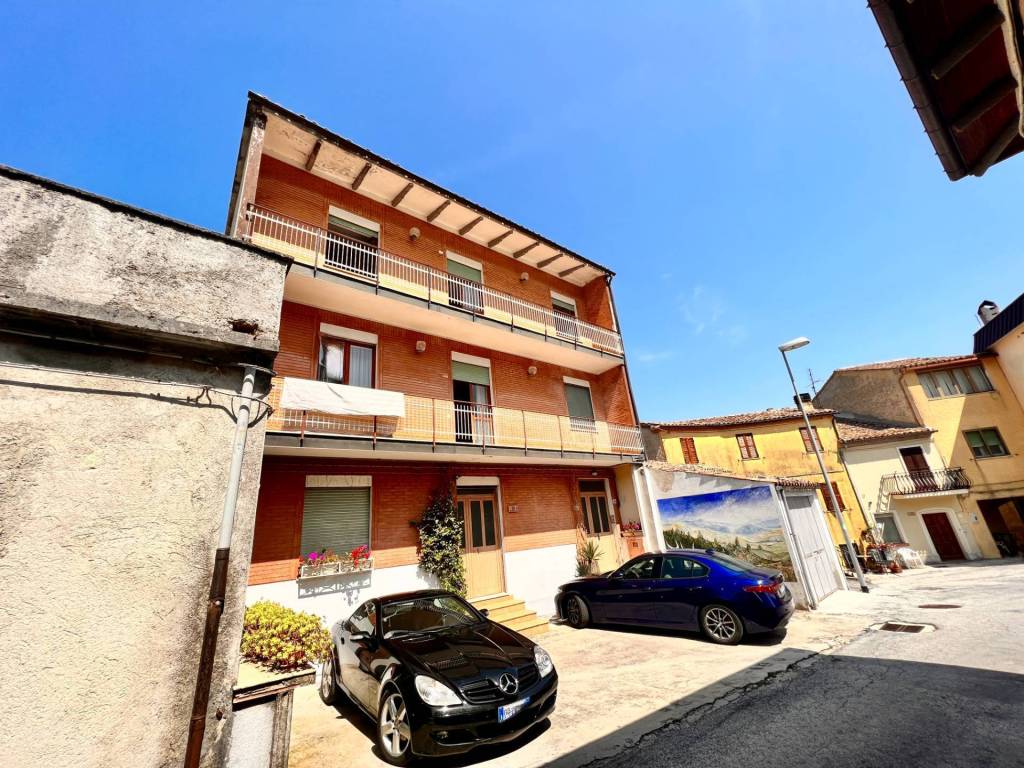 Appartamento a Fabriano in CACCIANO, 58 - Foto 2