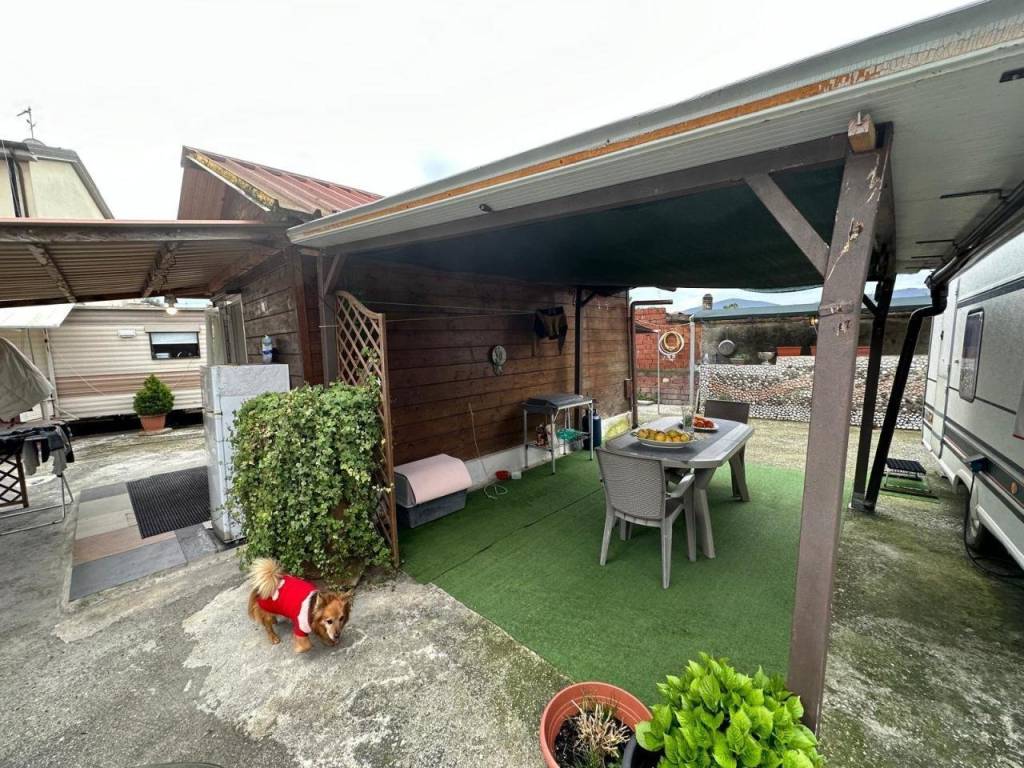 Villetta a schiera a Castelnuovo magra in Via Borgolo - Foto 2