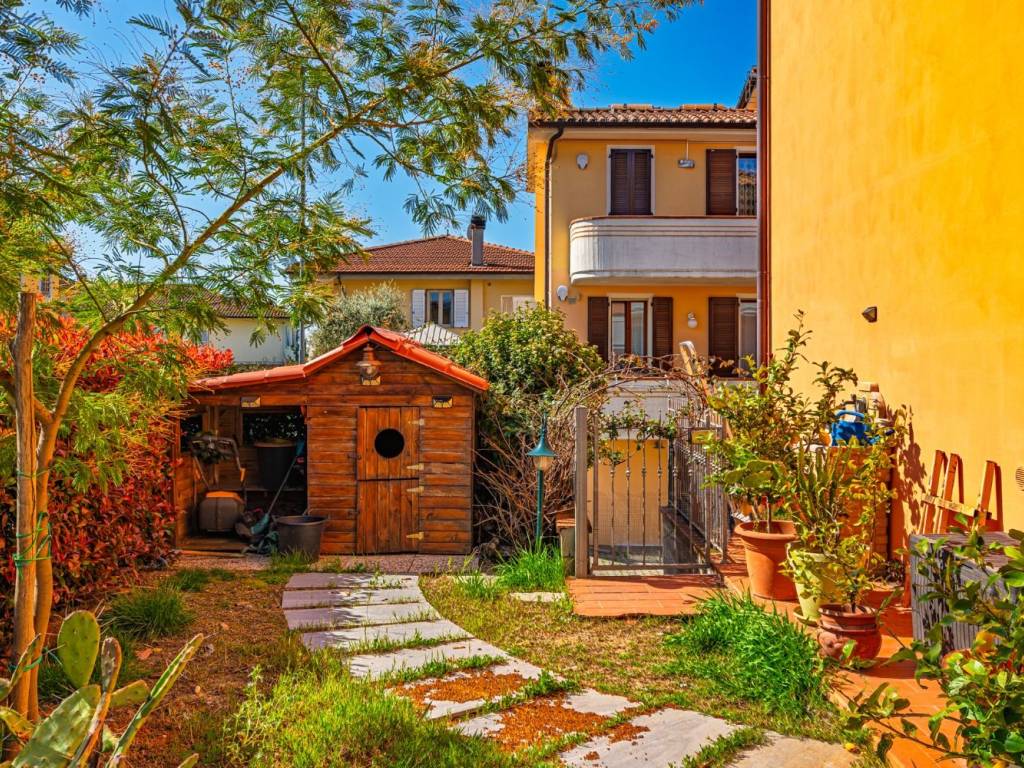 Villa a Monsummano terme in Via Bracona - Foto 3