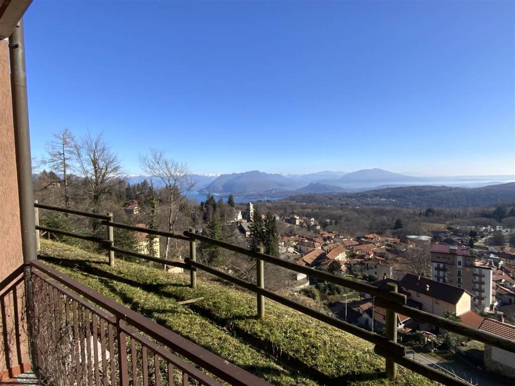 Appartamento a Gignese in Salita Sciarè - Foto 2