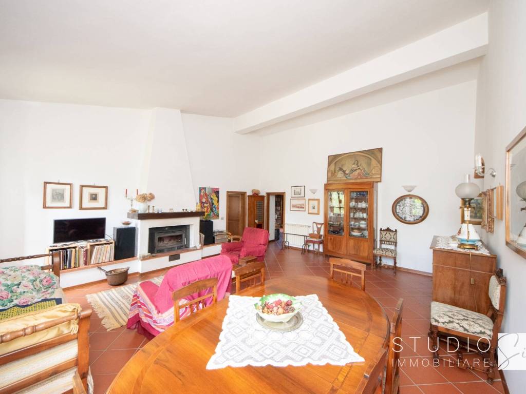 Appartamento a Pistoia in Via Grammatica e Casina - Foto 3