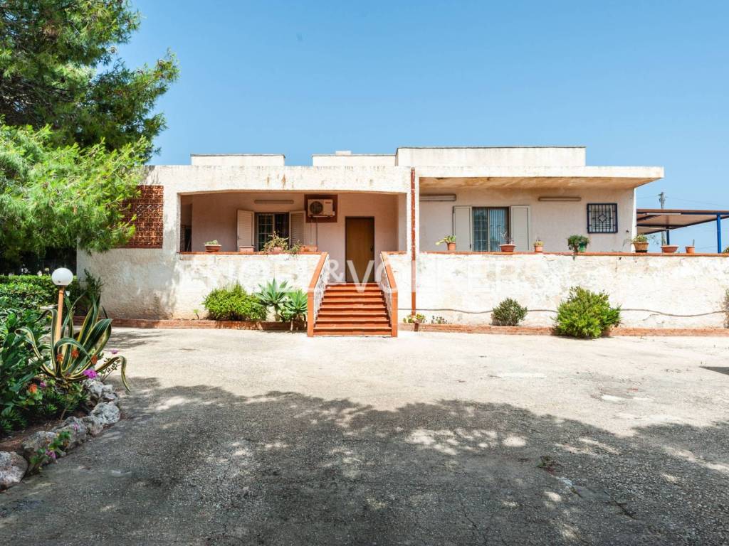 Villa a Siracusa in Via Mallia, 74 - Foto 4