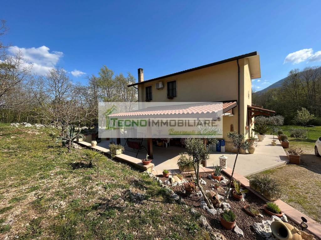 Villa a Pontecorvo in Contrada Sant'Oliva - Foto 5