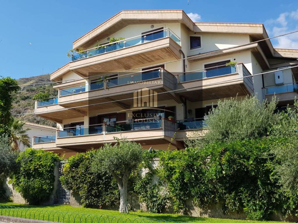 Appartamento a Taormina in Via Alcide De Gasperi - Foto 2