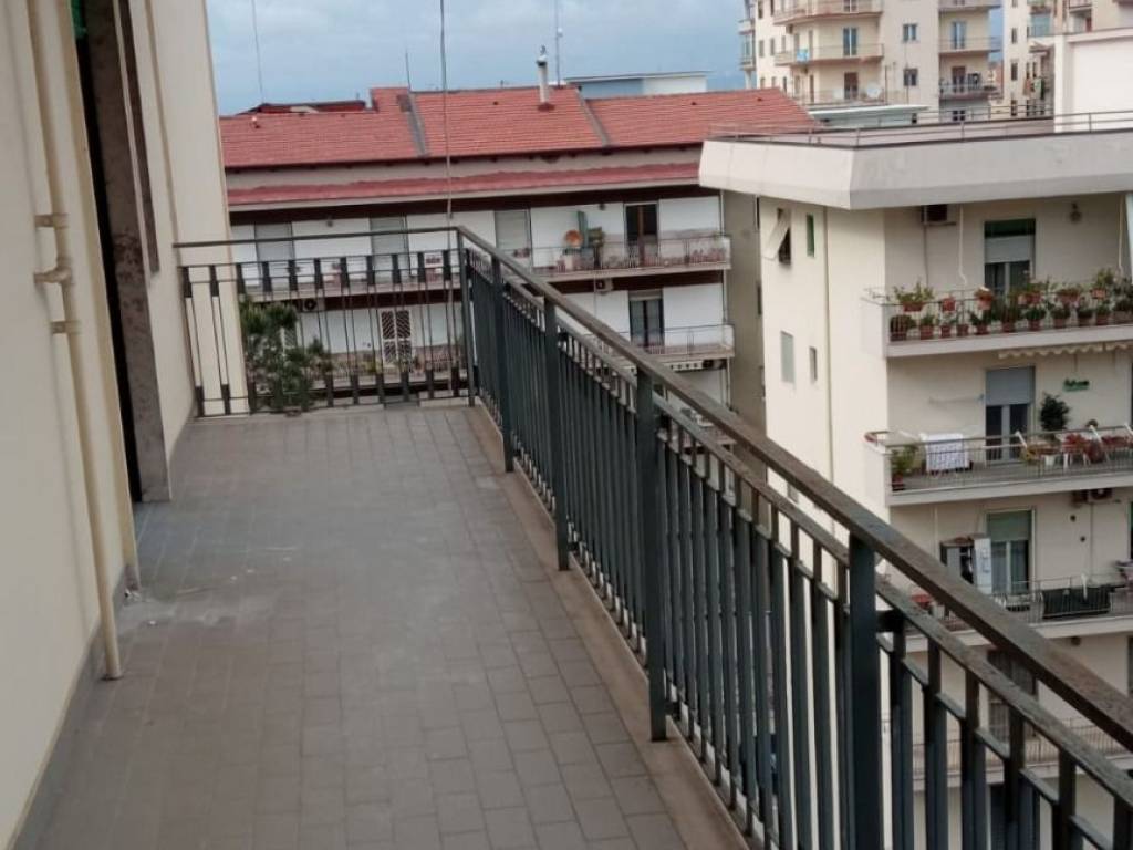 Appartamento a Aversa in Via Michelangelo Buonarroti, 77 - Foto 3