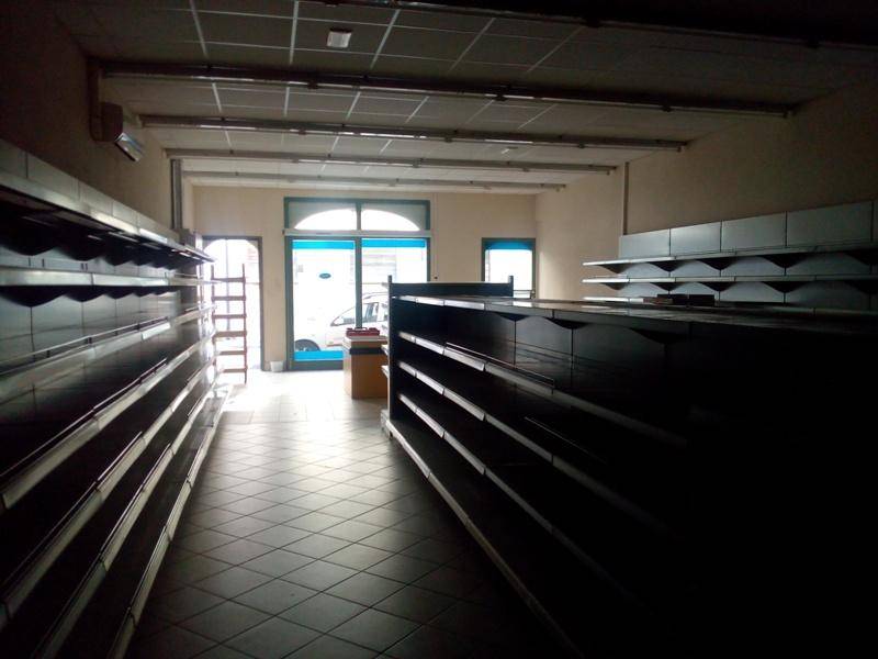 Immobile a Cortemaggiore in piazza patrioti - Foto 3